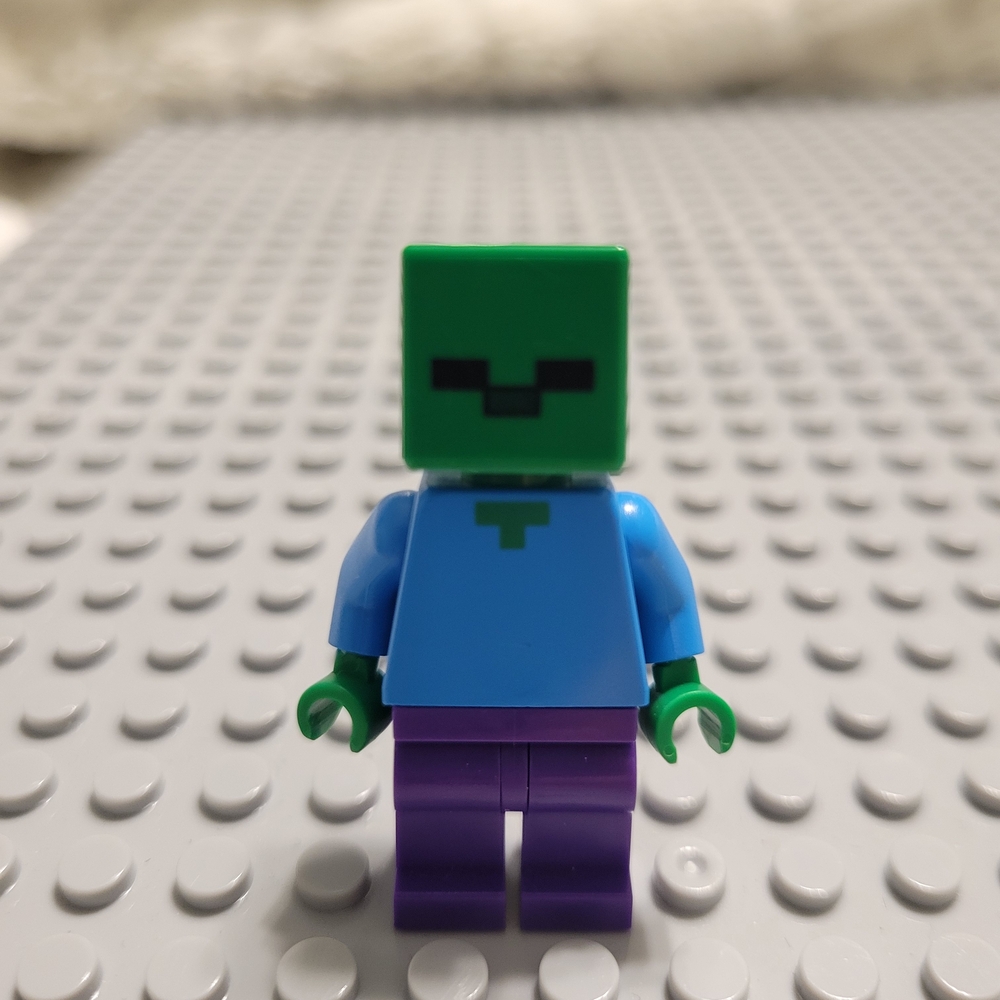 Lego Minecraft Zombie Creeper Minifigure